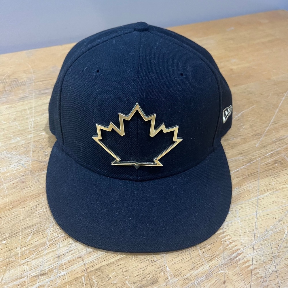 New Era 9FIFTY Toronto Black Snapback Hat Gold Metal Maple Leaf MLB Cap OSFM